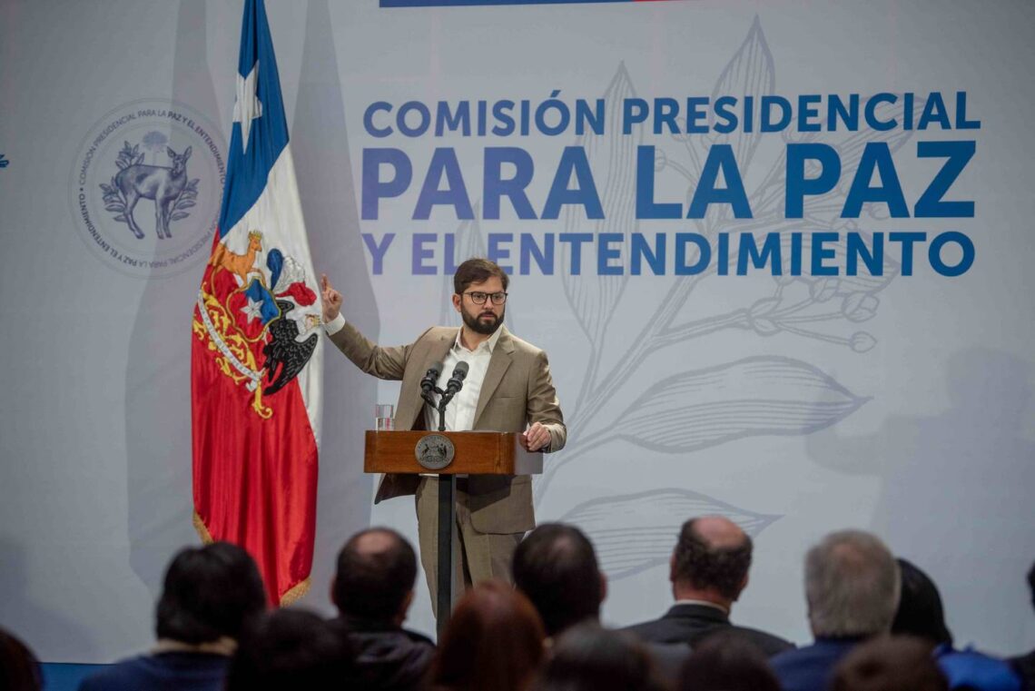 Comisión por la paz