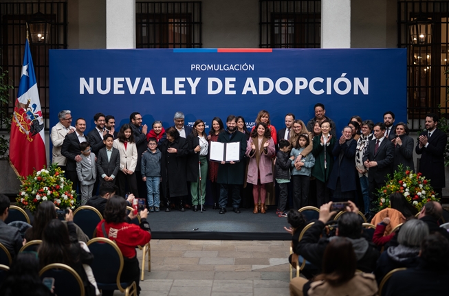 Ley adopción