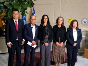 Gobierno da urgencia a leyes para frenar crisis de natalidad
